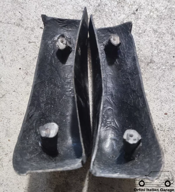 2695 181602780 181602880 (5) 181602780 181602880 Rear Bumper Corner Moulding Fiat Uno MK2 Turbo IE