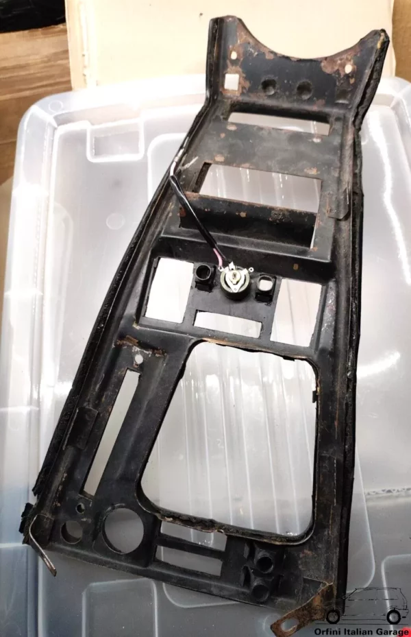 10595612610001 Center Console Centrale Alfa Romeo Spider S2 Coda Tronca View Front