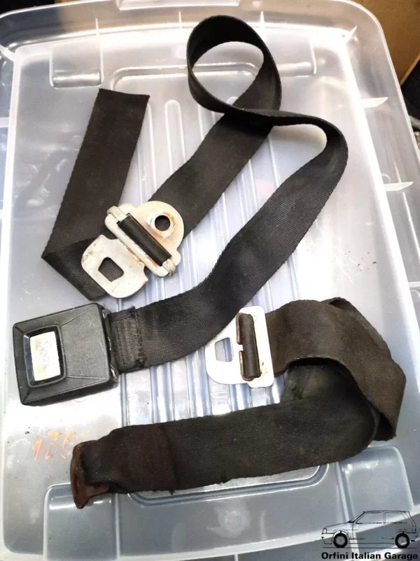 15701190 Front Seatbelt Fiat 126 View Rear