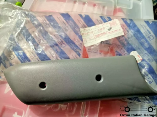 174634673 172906060 - Front Left Seat Plastic Covering Fiat Punto MK1 GT Cabrio View Front