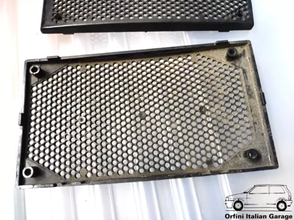 176269280 176269260 Dashboard Speaker Grill Plastic Cover Lancia Delta 831 View Front