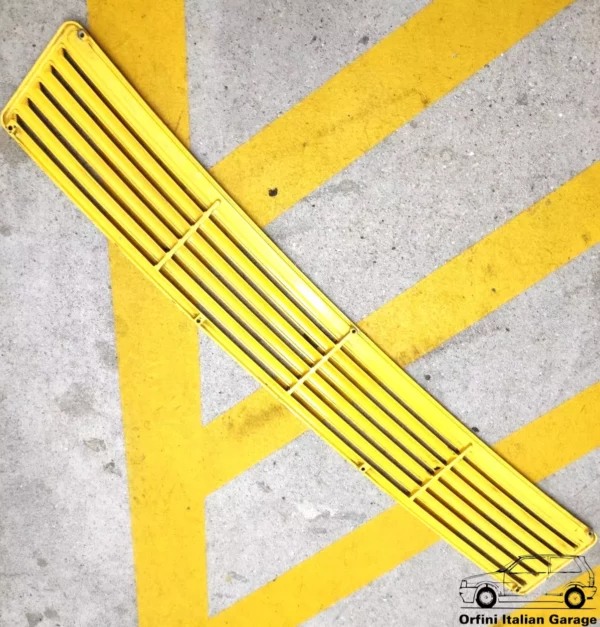 1769625 Bonnet Hood Grill Griglia Presa Aria Cofano Lancia Delta Integrale View Front