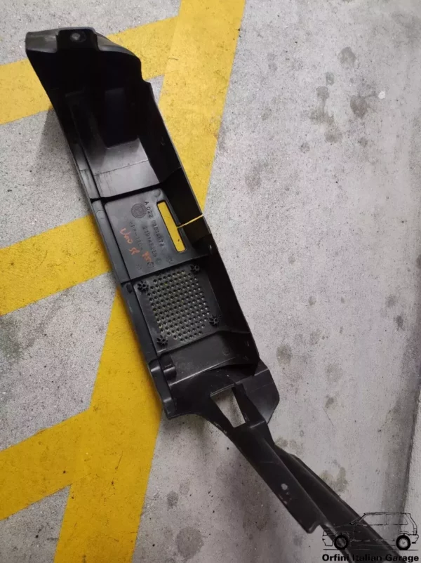 181467280 Right Support Parcelshelf Mensola Cappeliera - Fiat Uno MK2 5 Doors View Front