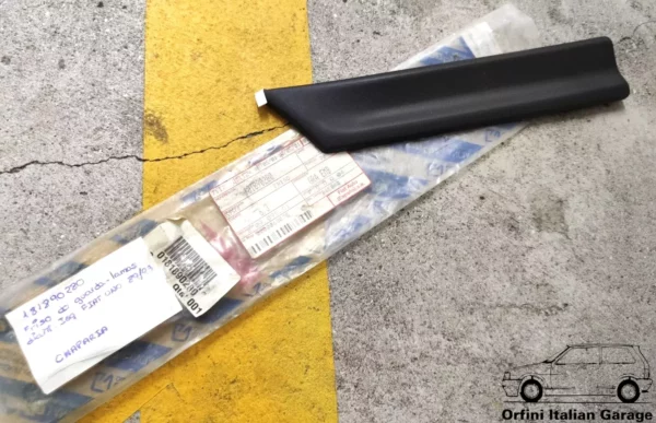 181890280 181491080 - Side Left Front Rubber Trim Fiat Uno View Front