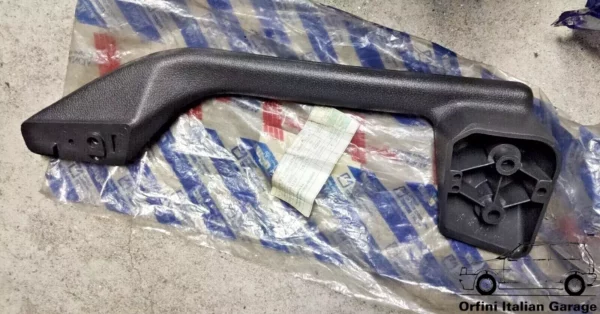 182646760 181916660 - Interior Left Armrest Handle Fiat Ducato J5 Citroen C25 View Front
