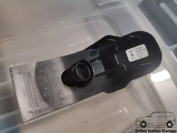 21293028 7118092 - Right Blinker Indicator Jeep Renegade View Rear