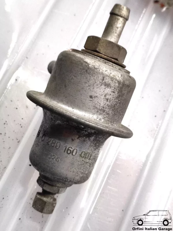 0280160001 BOSCH Fuel Pressure Regulator Lancia Volvo Porsche 914 VW T3 T4 View Front