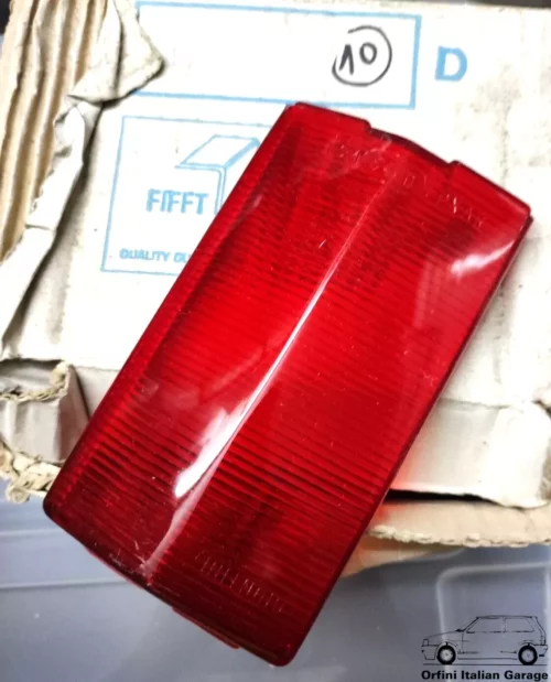 4150877 Rear Lens Red Rosso Vetro Fanalino Light Fiat 124 Berlina Saloon View Front