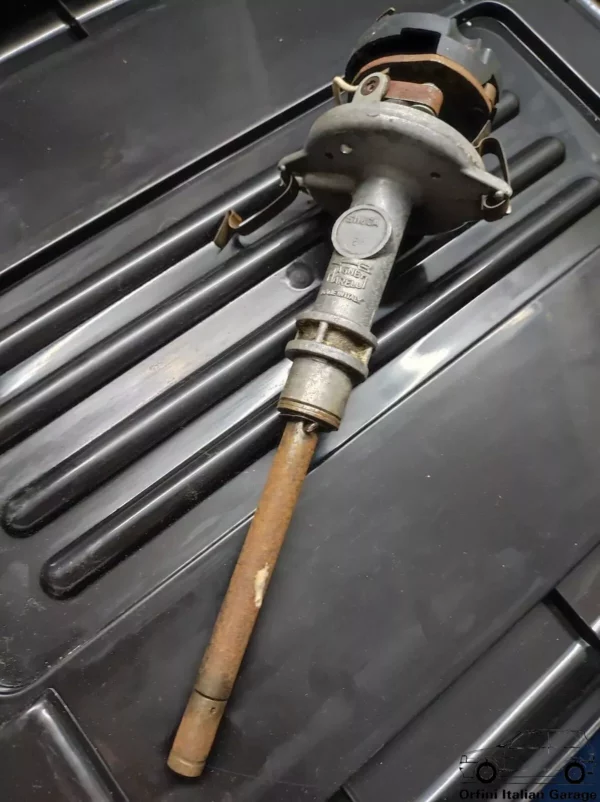 4189035 S118CA Magneti Fiat Ignition Distributor 850 Spider Coupe 850T 900T View Right