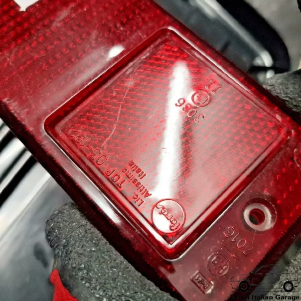 4249005 - Red Rear Left Light Lens Altissimo - Fiat 124 View Front