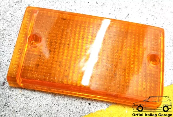 4330596 SIEM 9421 - Rear Right Indicator Lens Light Fiat 132 View Front
