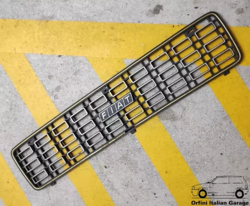 4337015 - Front Grill Griglia Mascherina Fiat 127 MK1 Prima Serie View Rear