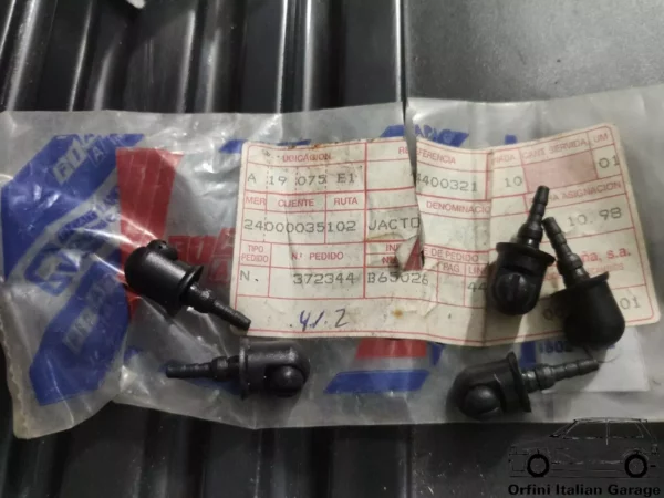 4400321 - Water Jet - Lancia Delta and Fiat 126 View Front