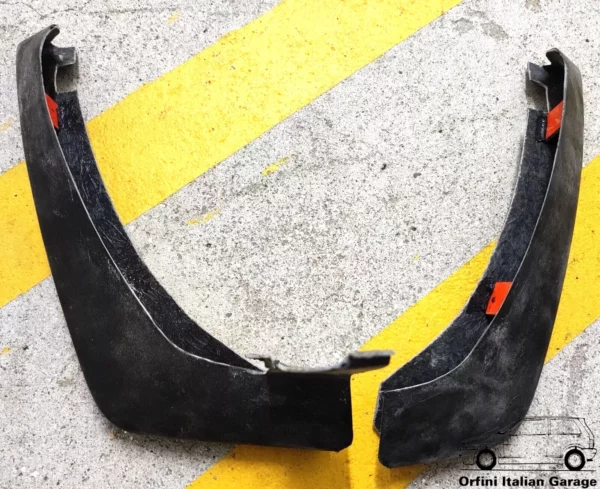 4473702 4473703 Rear Bumper Corner Moulding Fiat Ritmo 105TC 125TC Abarth MK1 View Rear