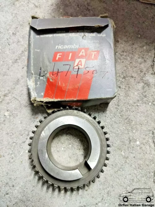 4479507 4457561 - 4th Gear Gearbox Fiat X1/9 128 View Front