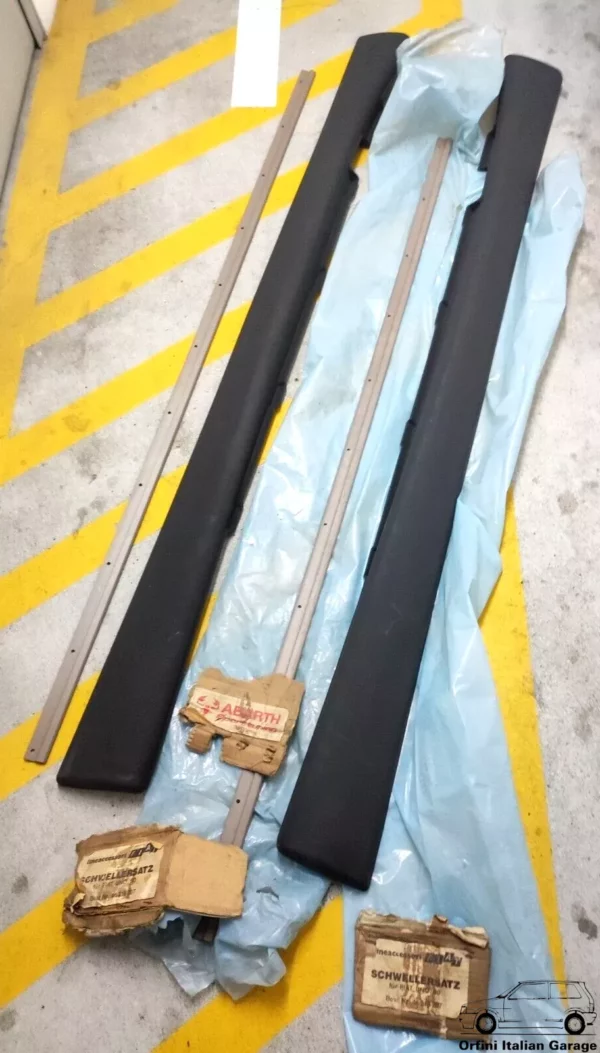 46218707 Side Skirts Minigonne Fiat Uno MK2 Turbo Kit Abarth Lineaccessori View Rear Close Up