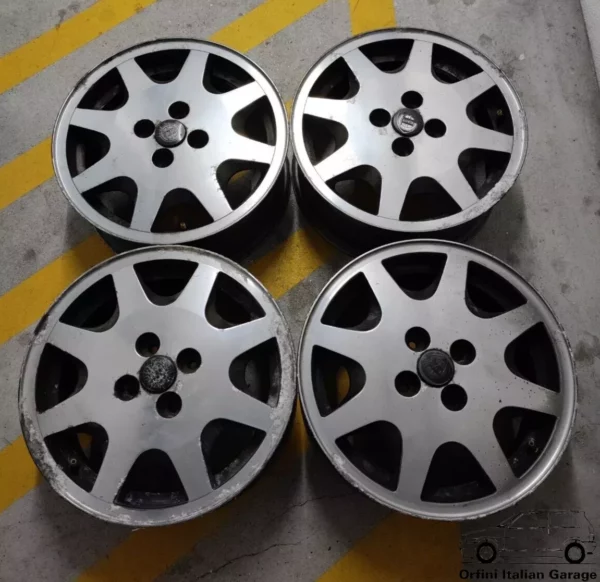 46411927 82434516 Lancia Thema S2 S3 4X98 15 Inches Cerchi Wheels View Front