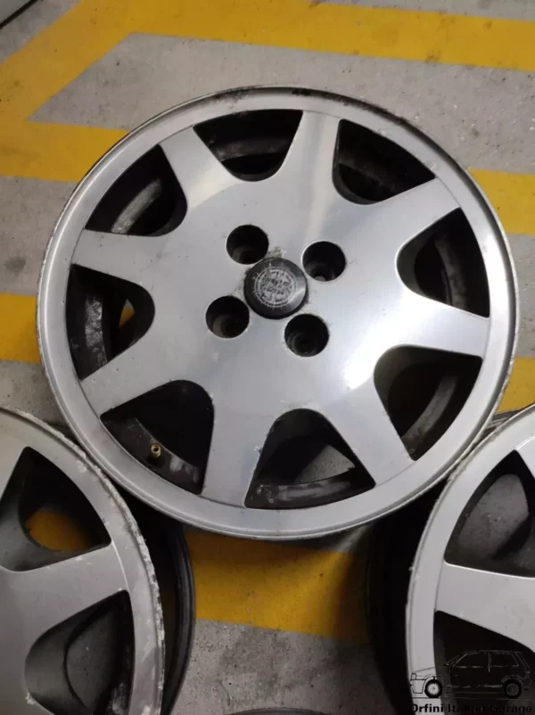 46411927 82434516 Lancia Thema S2 S3 4X98 15 Inches Cerchi Wheels View Rear