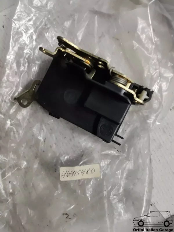 46415480 46759841 7740599 Fiat Punto 176 MK1 Rear Right Door Lock View Front