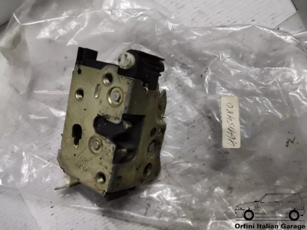 46415480 46759841 7740599 Fiat Punto 176 MK1 Rear Right Door Lock View Rear