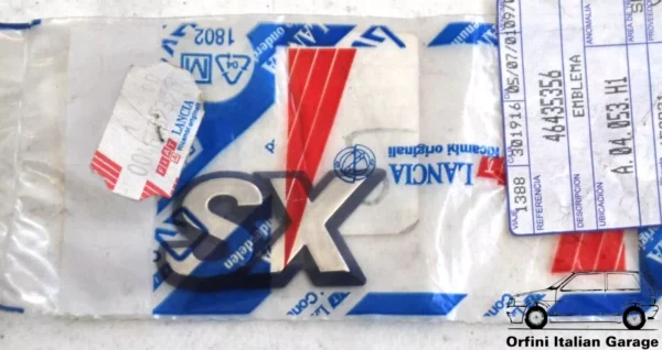 46435356 Fiat Cinquecento SX Rear Badge Scritta Stemma View Front