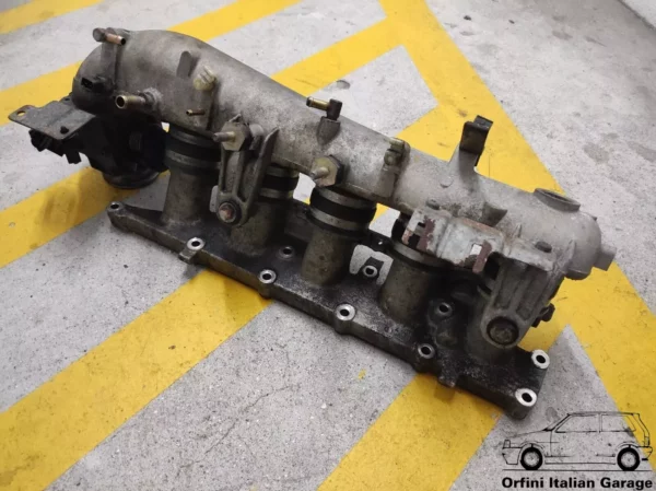46453472 46453218 - Intake Manifold Throttle Body Fiat Coupe Marea 2.0 20V Turbo View Upper