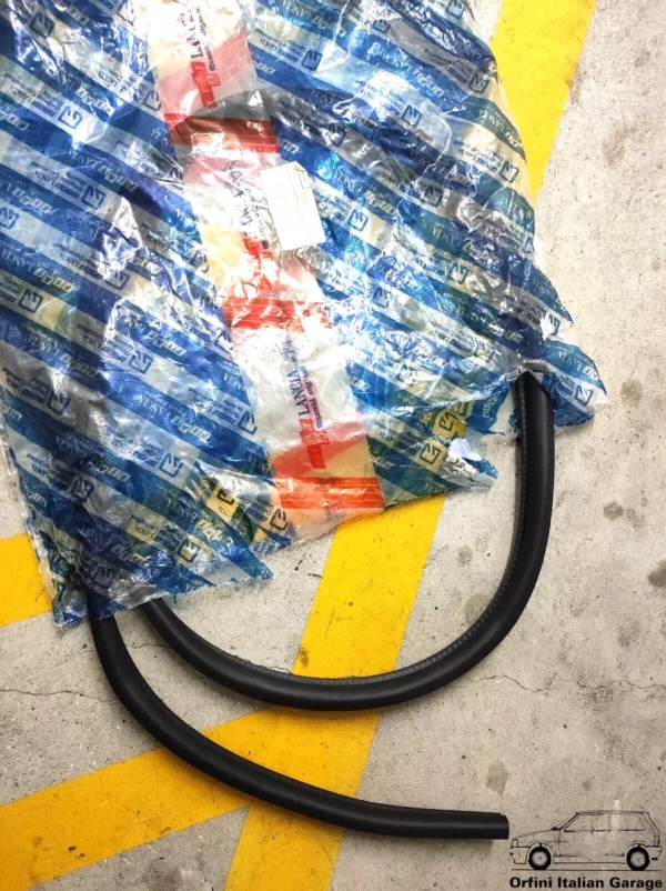 46479335 46411728 Front Right Door Rubber Fiat Punto 176 5 Doors View Front
