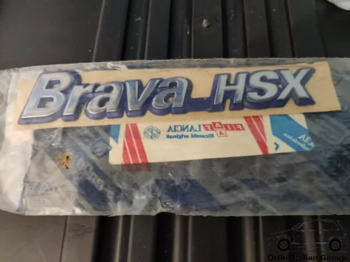 46532508 Fiat Brava HSX Rear Badge View Front