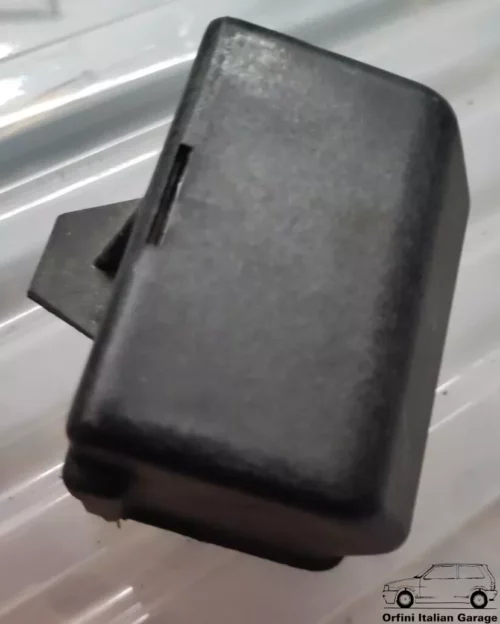 46555124 46557312 Fuel Pump Relay Cover Fiat Cinquecento Seicento Sporting View Right