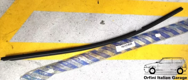 46730828 Front Right Window Rubber Seal Gasket Raschiavetro Fiat Punto Cabrio View Front