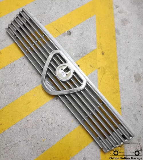 503996 Radiator Grill Mascherina Alfa Romeo Alfasud Terza Serie View Rear