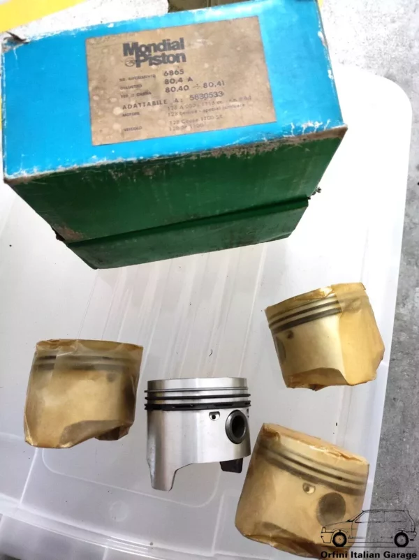 5881552 Piston Set +0.4 1100 Lampredi Engine Fiat 128 Ritmo View Front