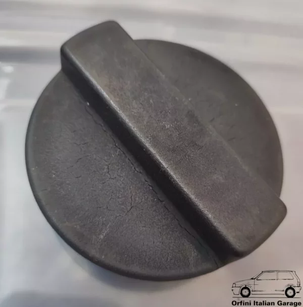 5899161 5899122 Fuel Tank Cap Lancia Delta Prisma A112 Beta Fiat X1/9 126 127 View Rear