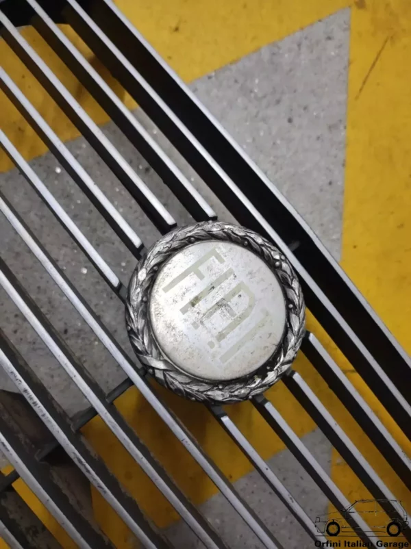 5935636 - Front Grill Griglia Mascherina Fiat 127 MK3 Super Terza Serie View Left