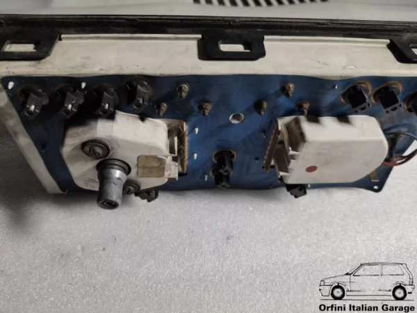 5935943 Fiat 127 Super Instrument Panel View Front