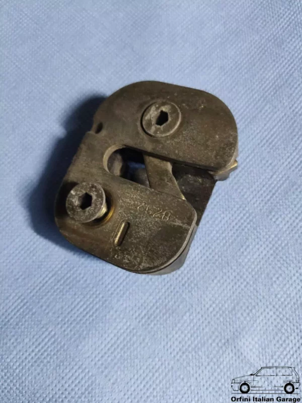 5941515 Fiat Uno MK1 MK2 Lancia Y10 Right Door Lock View Rear