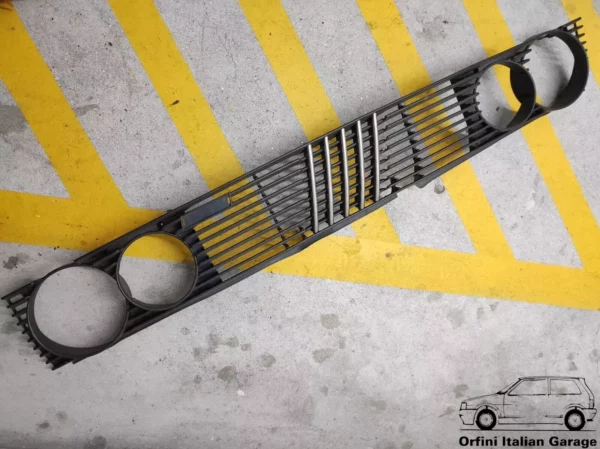 5948202 - Front Grill Griglia Mascherina Fiat Ritmo Strada MK2 View Left