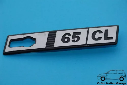 5952341 4423749 Fiat Ritmo 65 CL Metal Right Scritta Stemma Badge View Front