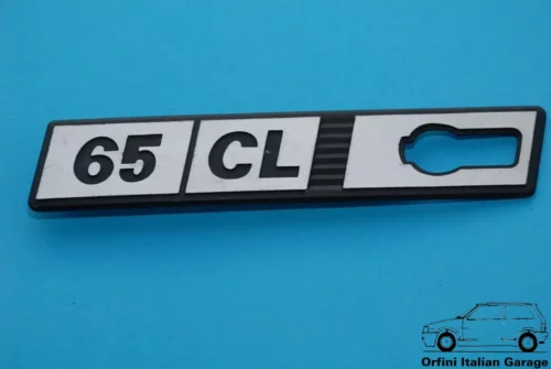 5952342 4423750 Fiat Ritmo 65 CL Plastic Left Scritta Stemma Badge View Front