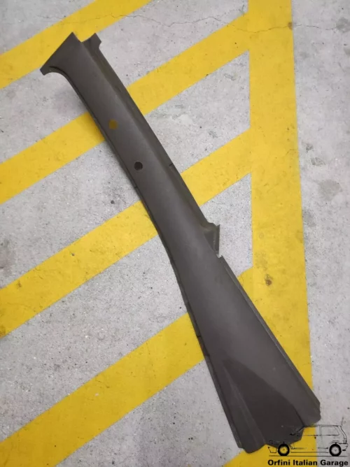 5956072 Brown Right B Pillar Plastic Covering Fiat Uno MK1 View Rear