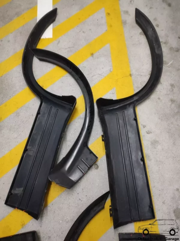 5970258 5970259 5970253 5970254 Codolini Modanatura Arch Fiat Ritmo MK2 Abarth View Front