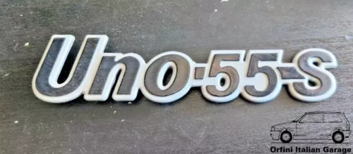 5974543 Fiat Uno 55S Rear Badge View Front