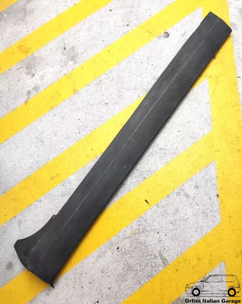 60503565 Rear Left Side Skirt Minigonne Alfa Romeo 33 905 View Rear