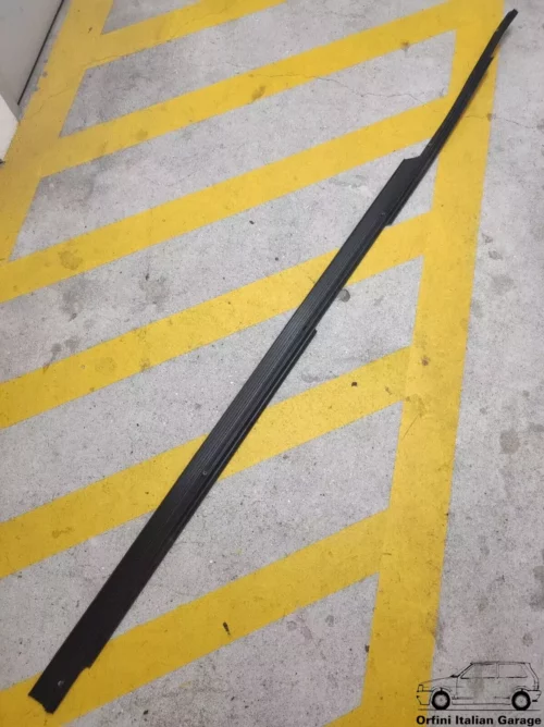60503884 Left Mat Carpet Trim Plastic Moulding Alfa Romeo 33 905 907 View Rear