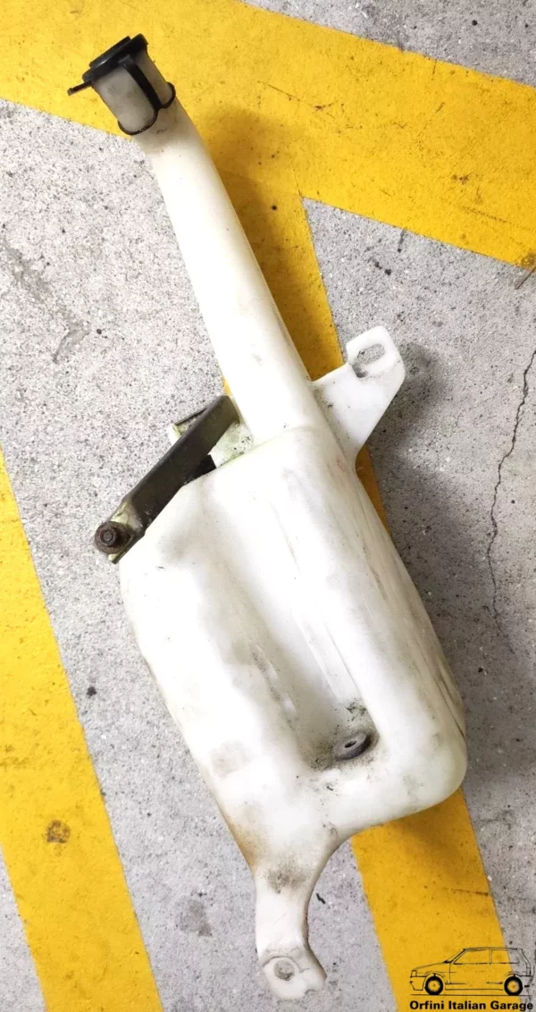 60511736 Alfa Romeo 164 Washer Bottle Windscreen Wiper Tank View Left
