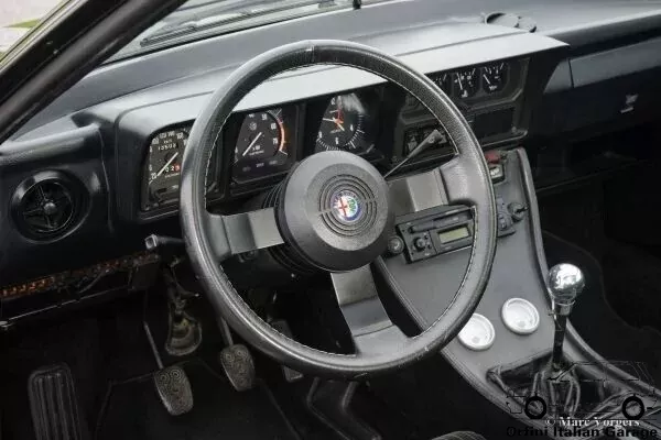 60728720 Plancia Dashboard Cruscotto Instrument Panel Cover Alfa Romeo GTV View Front
