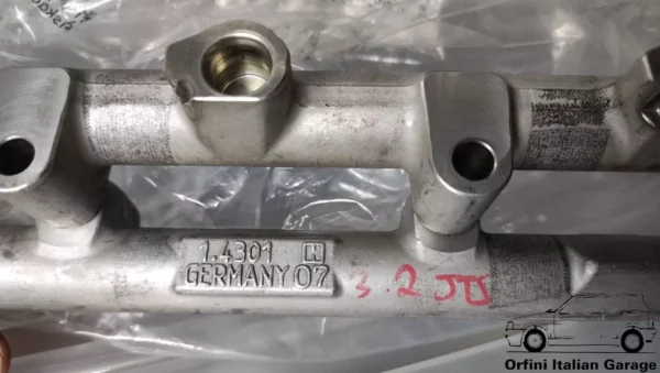 71748985 71748984 Fuel Pipe Hose Injection Injector Alfa Romeo Spider Brera 159 View Right