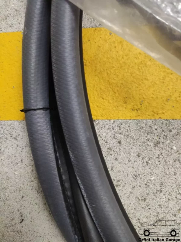 735242108 735256380 46402289 Rear Right Door Rubber Fiat Brava View Right