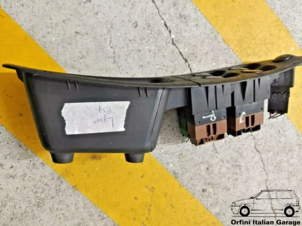 735269128 735337879 735265227 - Lancia Lybra Window Switch Panel View Front
