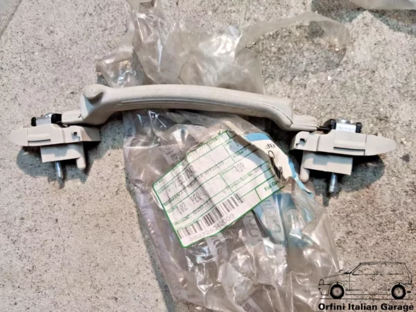 735270242 - Roof Handle - Fiat Punto MK2 View Front